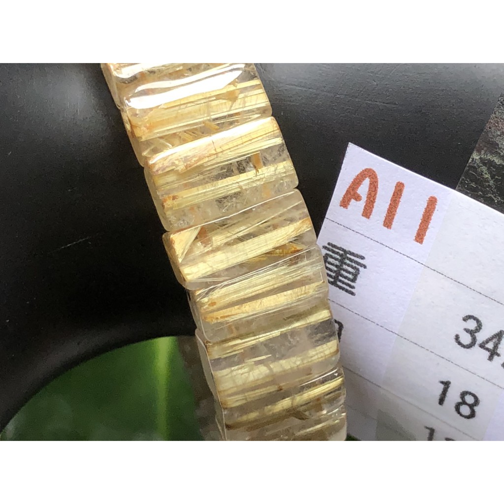 J0416B05A11★甜蜜水晶★天然鈦晶多絲寬絲版絲清透亮眼鈦晶手排細款女板手鍊㊣黑點為鈦晶絲生長點 能量更強:圖片 5