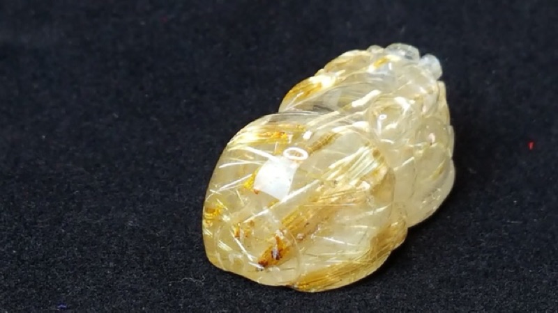 J1103B05-1甜蜜水晶 天然鈦晶貔貅 多絲 寬絲 版絲清透亮眼鈦晶 貔貅吊墜 擺件:圖片 2