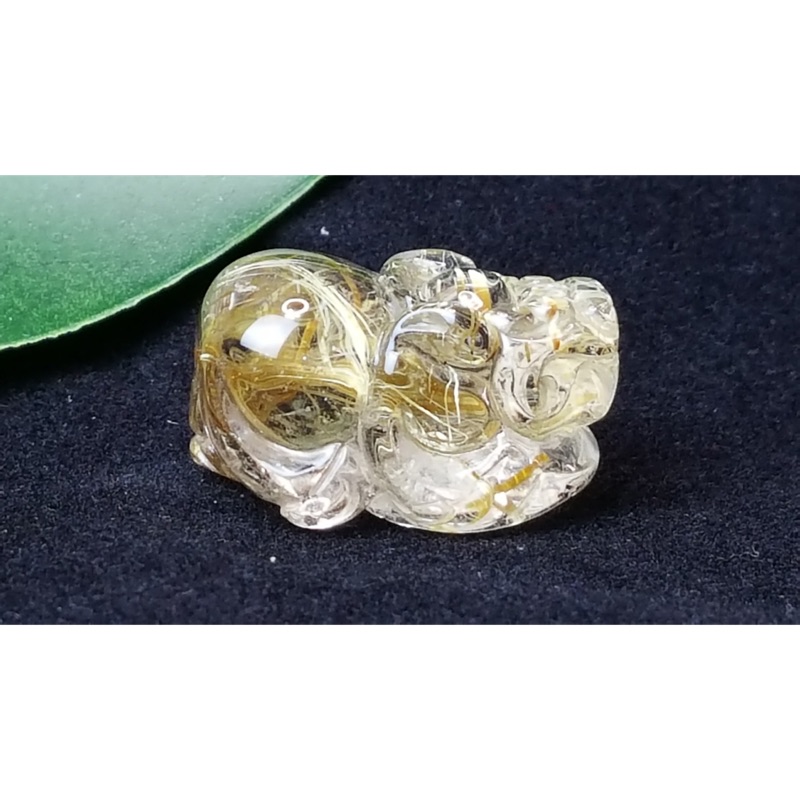 J1103B05-4 甜蜜水晶 天然鈦晶貔貅 多絲 寬絲 版絲清透亮眼鈦晶 貔貅吊墜 擺件