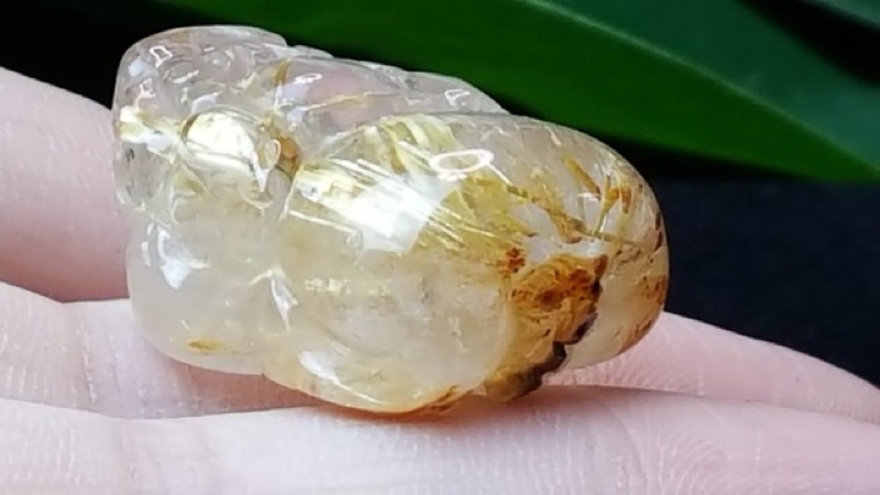 J1103B05-5 甜蜜水晶 天然鈦晶貔貅 多絲 寬絲 版絲清透亮眼鈦晶 貔貅吊墜 擺件:圖片 4