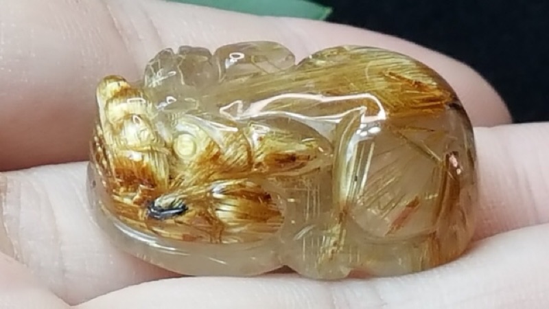J1103B05-6 甜蜜水晶 天然鈦晶貔貅 多絲 寬絲 版絲清透亮眼鈦晶 貔貅吊墜 擺件:圖片 3