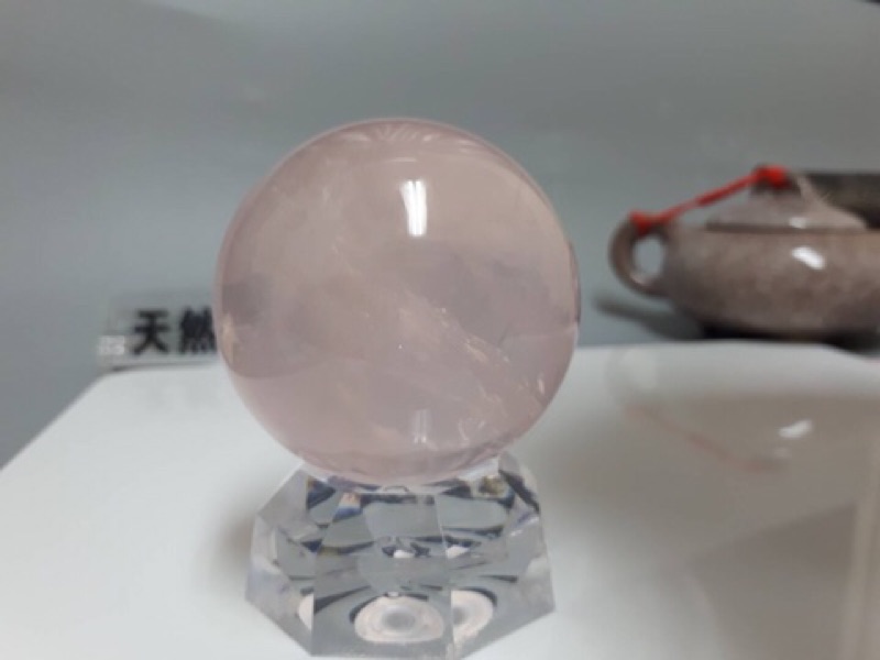 甜蜜水晶 J90106A01 天然清透六芒星粉晶水晶球 粉晶 水晶球 六芒星 能量更強 僅此一顆:圖片 2