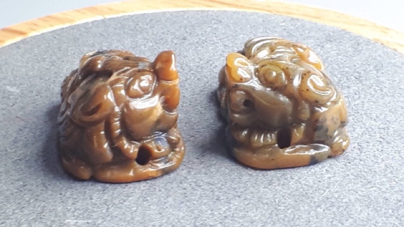 J0527B08-2~3天然阿拉善瑪瑙 貔貅(一對。如圖)吊墜 甜蜜水晶 擺件單一商品收藏快收 售完為止:圖片 4