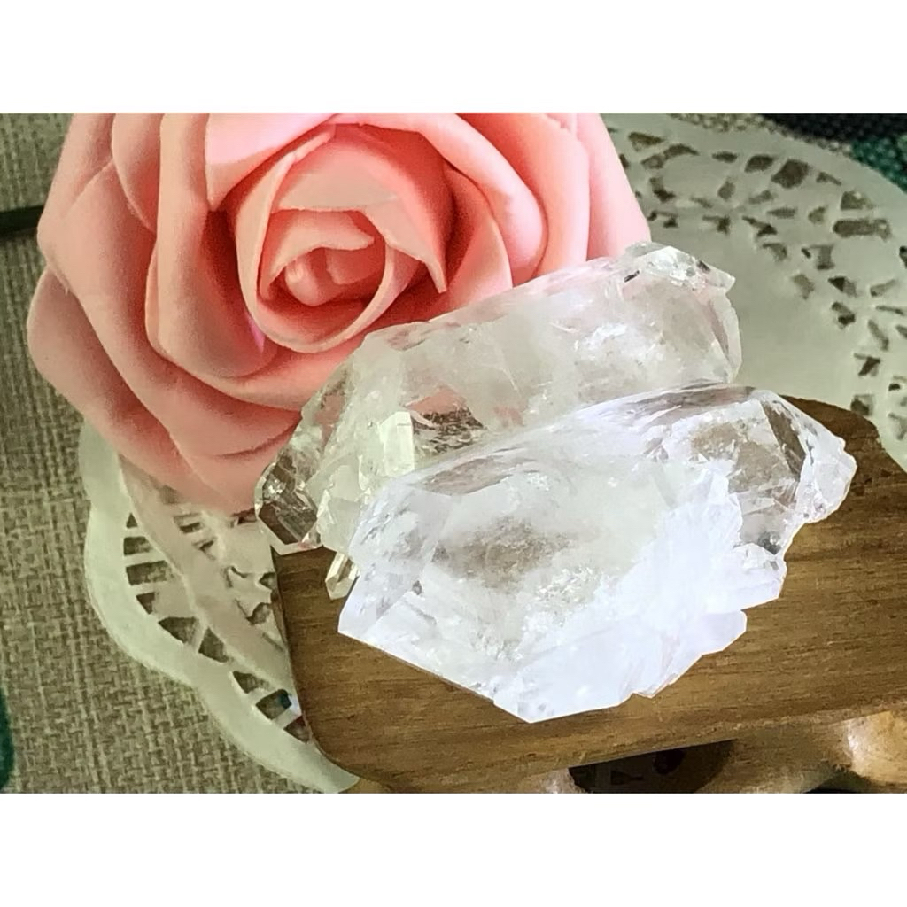 J0728B01-A11💐甜蜜水晶💐珍藏品天然縫合水晶縫合線白水晶 收藏家的最愛。商品如圖單一數量售完止請把握!