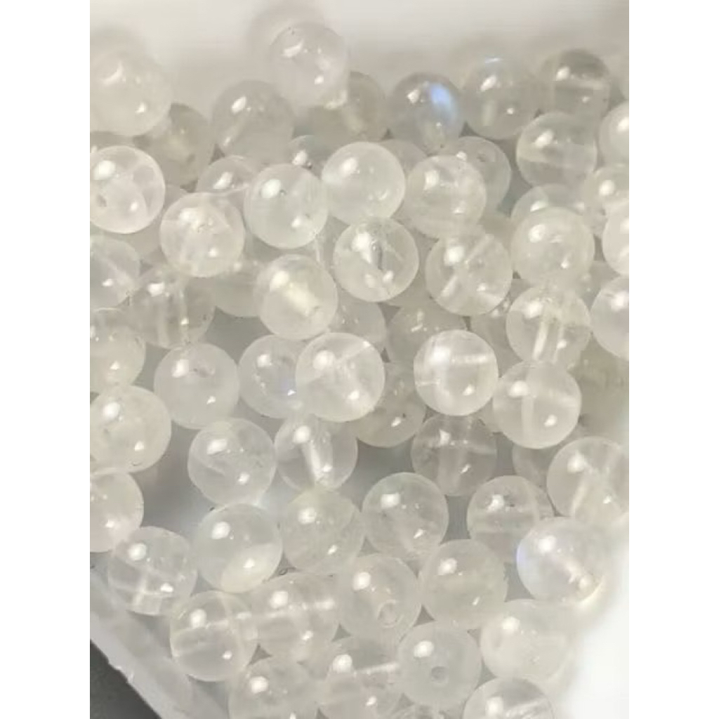 ♡甜蜜水晶♡J0324B01 diy水晶手作材料 月光石 ~天然冰透藍暈月光石4.5~5.5mm散珠:圖片 4