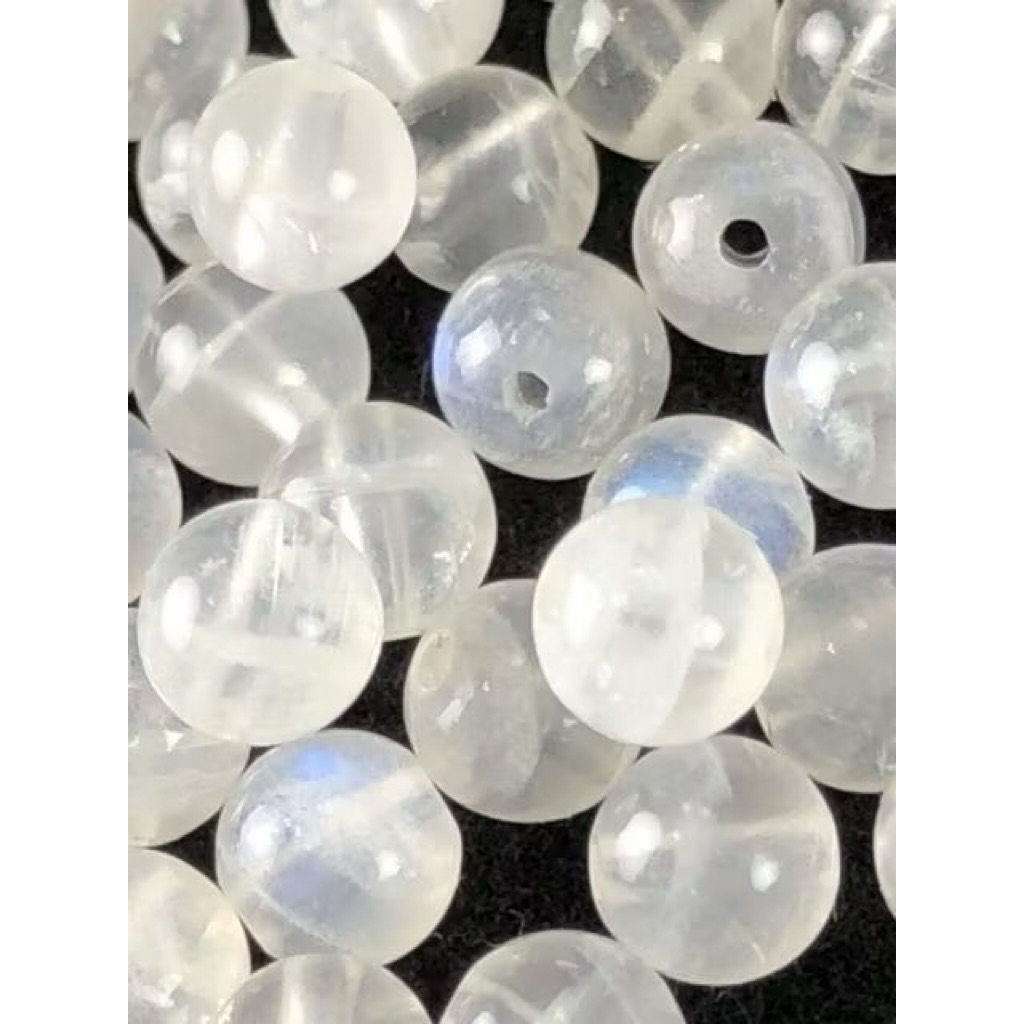 ♡甜蜜水晶♡J0324B01 diy水晶手作材料 月光石 ~天然冰透藍暈月光石4.5~5.5mm散珠:圖片 6