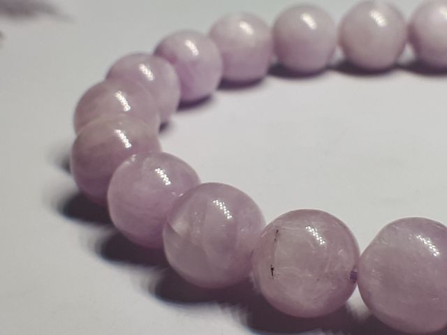 ♡J1203B03♡天然紫鋰輝手鍊☆甜蜜水晶☆水晶皇后-紫鋰輝♤無染色天然色♤便宜出清不議價☆水晶皇后紫鋰灰:圖片 9