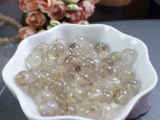 J0302B01-A2~A3甜蜜水晶二館~diy 水晶天然版絲鈦晶7~7.9mm散珠~手作材料~清透 鈦晶:圖片 3