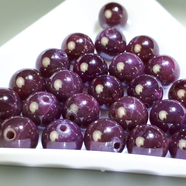 ♡J0324B07-A51♡★甜蜜水晶二館★手作材料~天然星芒紅石榴石散珠 星芒星光 紅石榴石 紫芽烏