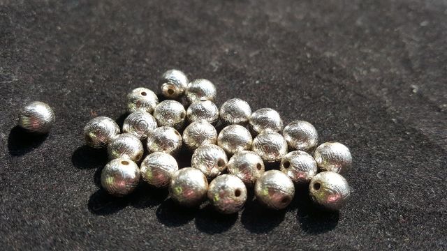 現貨宇宙超能量心想事成天然隕石1105B02★甜蜜水晶二館★天然鎳鐵隕石6mm散珠。維德曼交角天鐵珠天降神奇寶物♡售完止:圖片 5